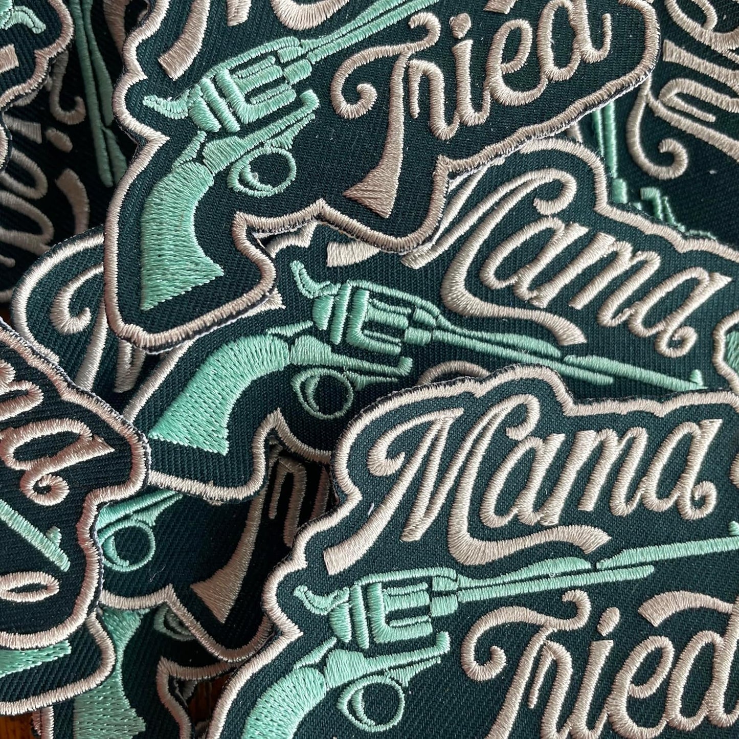 Mama Tried Vintage 6-Shooter Embroidered Patch - No Iron On Backing 3.75" x 2.5"